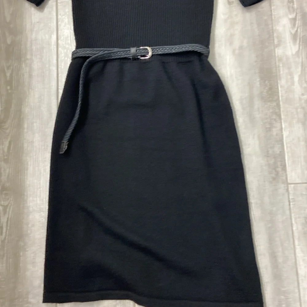 Caroll knit sweater dress like new! - Picture 5 of 12